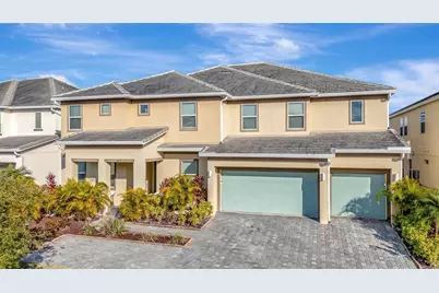 2477 Shanti Drive, Kissimmee, FL 34746 - Photo 2