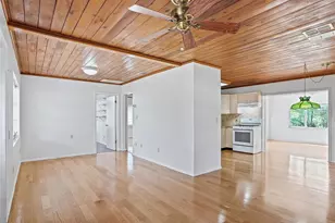 8701 Cr 647 S, Bushnell, FL 33513 - Photo 4