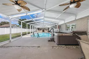 910 Druid Pl, Tavares, FL 32778 - Photo 24