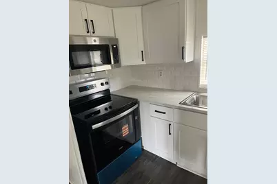 816 Beechwood Avenue, Lady Lake, FL 32159 - Photo 8