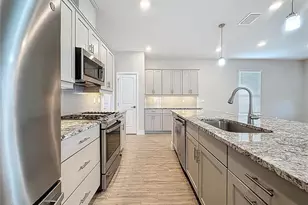 651 Conservation Blvd, Groveland, FL 34736 - Photo 14