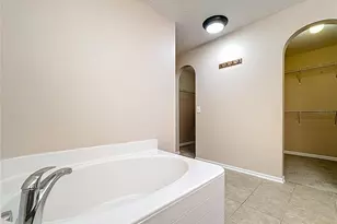 313 Azores Pl, Groveland, FL 34736 - Photo 32