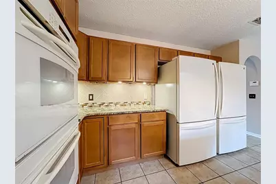 313 Azores Place, Groveland, FL 34736 - Photo 16