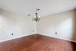 313 Azores Pl, Groveland, FL 34736 - Photo 10