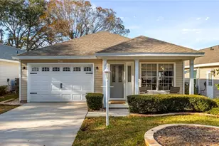 4517 Eaglewood Dr, Leesburg, FL 34748 - Photo 1