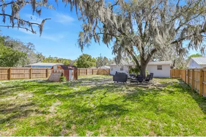 1009 E Hazzard Avenue, Eustis, FL 32726 - Photo 10