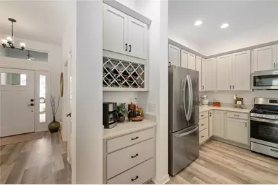 1661 Vanbeck Circle, The Villages, FL 34762 - Photo 14