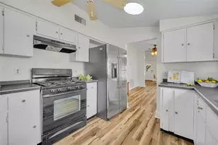 2101 E Warm Springs Ave, Coleman, FL 33521 - Photo 16