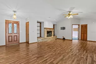 8715 Pine Island Rd, Clermont, FL 34711 - Photo 16