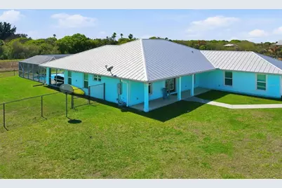 6165 1st Street SW, Vero Beach, FL 32968 - Photo 2