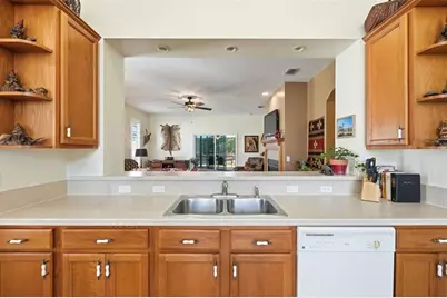 5135 Indian Ocean Loop, Tavares, FL 32778 - Photo 10