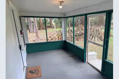 1710 Northwest 29th Road, Lake Panasoffkee, FL 33538 - Photo 10