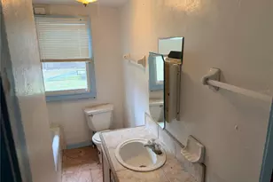 1710 NW 29th Rd, Lake Panasoffkee, FL 33538 - Photo 8