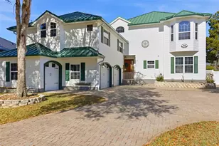 300 NW 12th Ave, Crystal River, FL 34428 - Photo 1