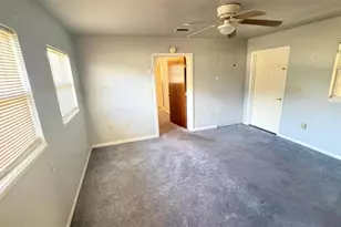 606 Jewell St, Fruitland Park, FL 34731 - Photo 16