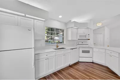 316 Baytree Boulevard, Tavares, FL 32778 - Photo 16