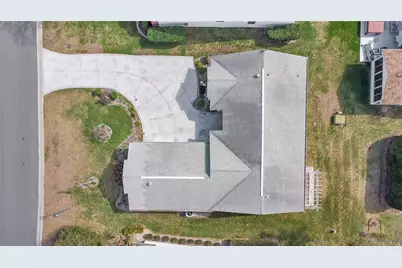 528 Sevilla Place, Lady Lake, FL 32159 - Photo 28