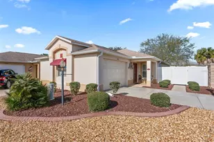 1946 Loadstar Ave, The Villages, FL 32162 - Photo 4