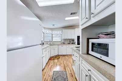 3016 Manatee Road, Tavares, FL 32778 - Photo 16