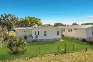 3016 Manatee Rd, Tavares, FL 32778 - Photo 28