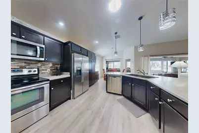 3130 Vandenberg Court, The Villages, FL 32163 - Photo 14