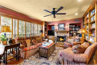 976 Fairview Avenue, Mount Dora, FL 32757 - Photo 20