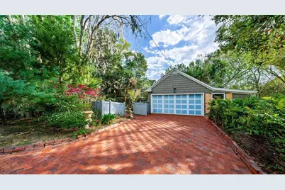 976 Fairview Avenue, Mount Dora, FL 32757 - Photo 14