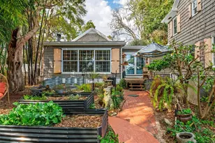 976 Fairview Ave, Mount Dora, FL 32757 - Photo 20