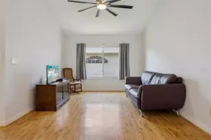 21617 Queen Elizabeth Ct, Leesburg, FL 34748 - Photo 8