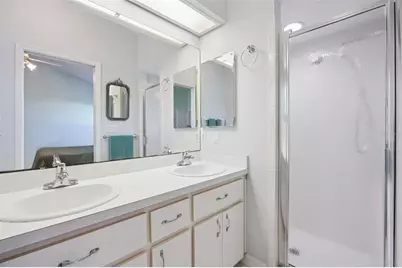 21617 Queen Elizabeth Court, Leesburg, FL 34748 - Photo 18