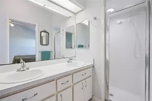 21617 Queen Elizabeth Ct, Leesburg, FL 34748 - Photo 18