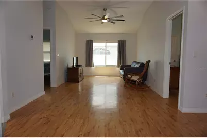 21617 Queen Elizabeth Court, Leesburg, FL 34748 - Photo 6