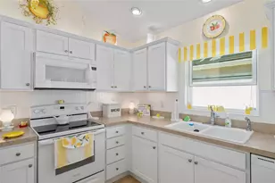 16673 SE 92nd Stokes Ct, The Villages, FL 32162 - Photo 16