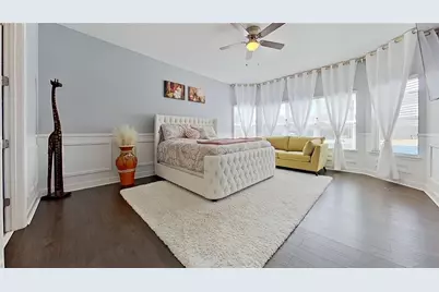 703 Calabria Way, Howey in the Hills, FL 34737 - Photo 32