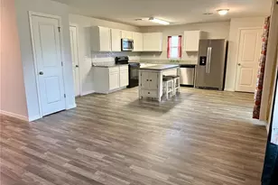 27016 Anthony Ave, Brooksville, FL 34602 - Photo 2