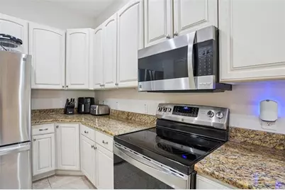 10144 Lake Miona Way, Oxford, FL 34484 - Photo 12