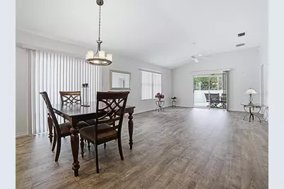 8108 SE 169th Tweedside Loop, The Villages, FL 32162 - Photo 16