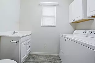 8108 SE 169th Tweedside Loop, The Villages, FL 32162 - Photo 34