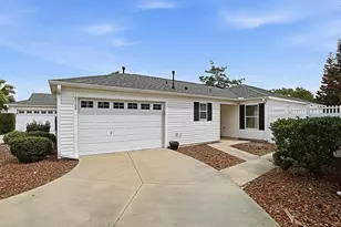 8108 SE 169th Tweedside Loop, The Villages, FL 32162 - Photo 2