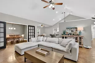 22301 Coronado Somerset Dr, Sorrento, FL 32776 - Photo 8