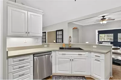 22301 Coronado Somerset Drive, Sorrento, FL 32776 - Photo 12