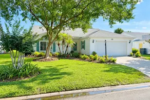 26035 Oakmount Dr, Leesburg, FL 34748 - Photo 2