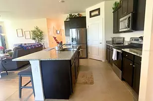 5042 Stokes Wy, Wildwood, FL 34785 - Photo 4