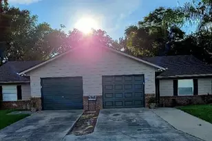 215 Fernwood St, Leesburg, FL 34748 - Photo 2