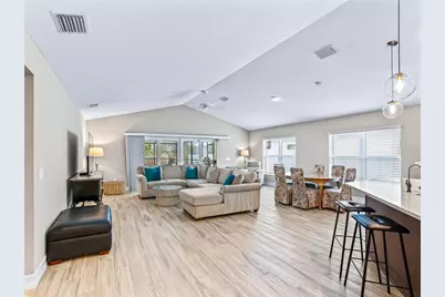 889 Jay Street, The Villages, FL 32163 - Photo 4