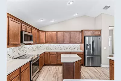 889 Jay Street, The Villages, FL 32163 - Photo 10