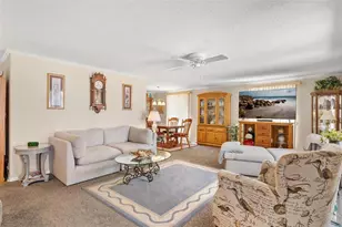 28315 Private Rd, Okahumpka, FL 34762 - Photo 12