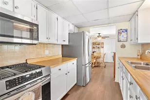 28315 Private Rd, Okahumpka, FL 34762 - Photo 18