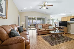 32914 Crooked Oaks Ln, Leesburg, FL 34748 - Photo 8