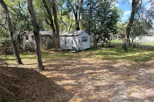 2010 1/2 Vine St, Leesburg, FL 34748 - Photo 16